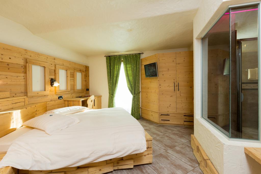Hotel Pontiglia Livigno Eksteriør bilde