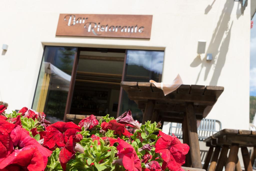 Hotel Pontiglia Livigno Eksteriør bilde
